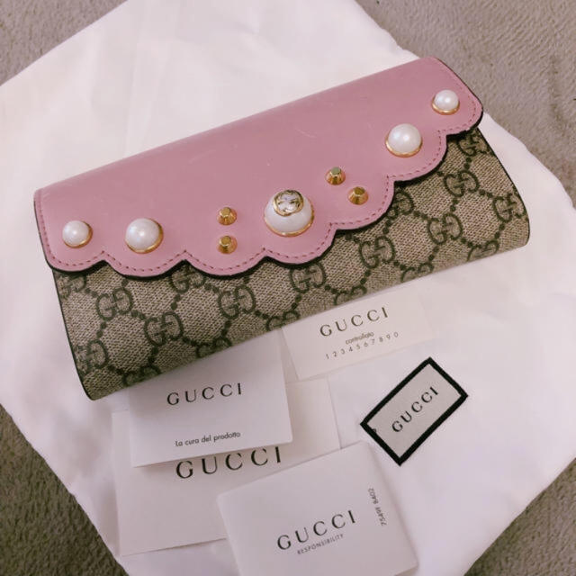 Gucci(グッチ)のGUCCI✨パールスカラップ財布 レディースのファッション小物(財布)の商品写真