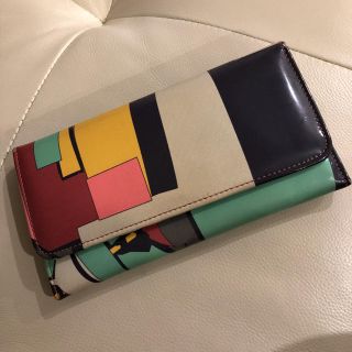 エミリオプッチ(EMILIO PUCCI)の訳あり格安！EMILIO PUCCI エミリオプッチ 長財布(財布)