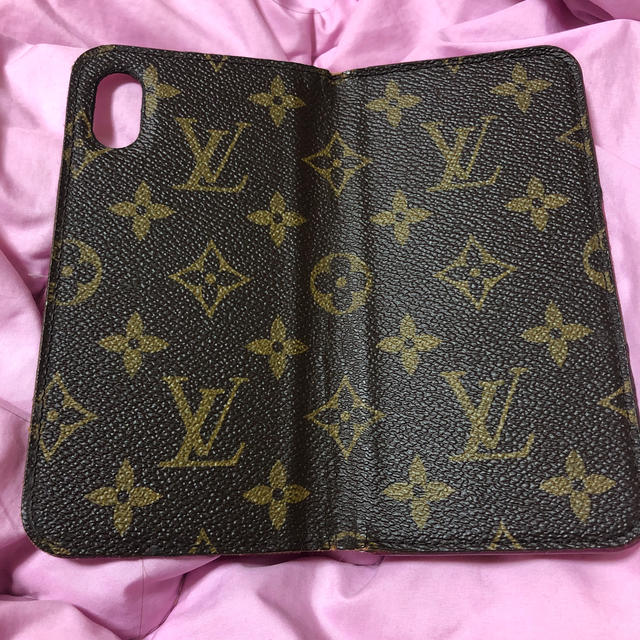 LOUIS VUITTON(ルイヴィトン)のルイヴィトン  正規品　スマホケース　iPhone x用 スマホ/家電/カメラのスマホアクセサリー(iPhoneケース)の商品写真