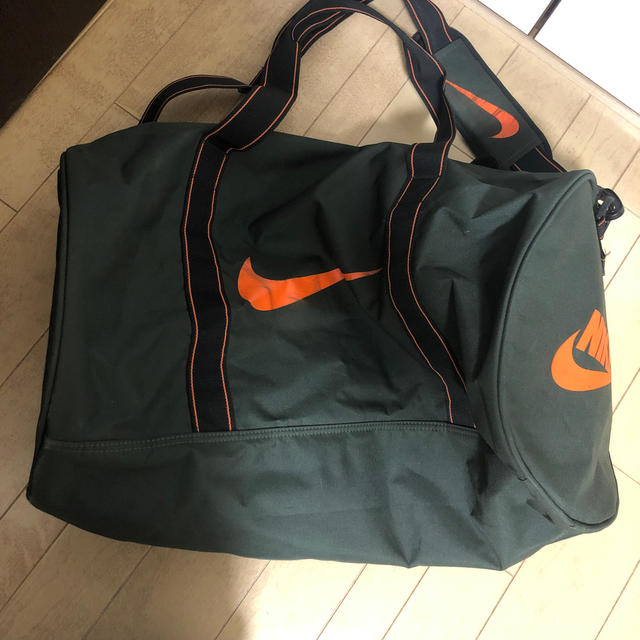 NIKE(ナイキ)のNIKE バッグ メンズのバッグ(ボストンバッグ)の商品写真