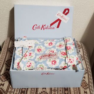 キャスキッドソン(Cath Kidston)のCath Kidston（キャスキッドソン）エプロン 花柄(収納/キッチン雑貨)