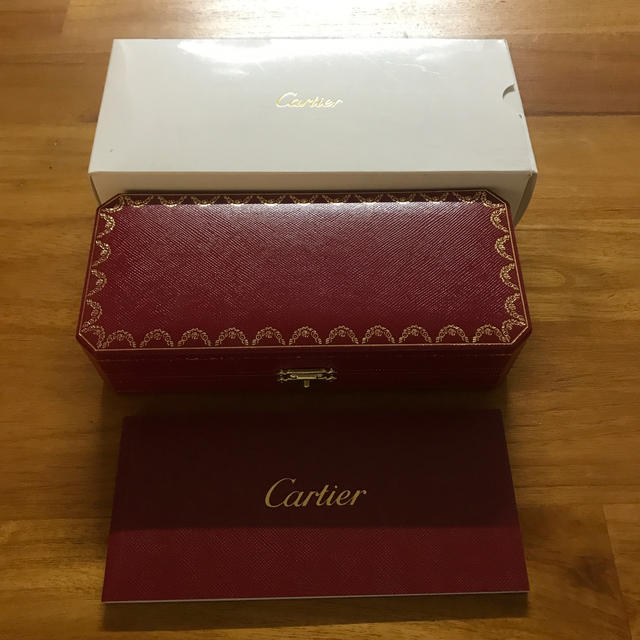 Cartier(カルティエ)のカルティエ 万年筆 空箱 メンズのメンズ その他(その他)の商品写真