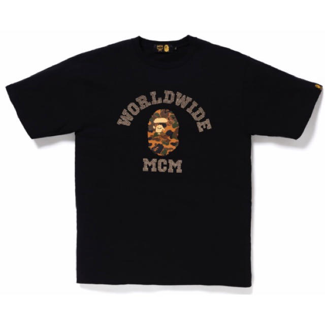 A BATHING APE(アベイシングエイプ)のMCM × BAPE RHINESTONE COLLEGE TEE Tシャツ L メンズのトップス(Tシャツ/カットソー(半袖/袖なし))の商品写真