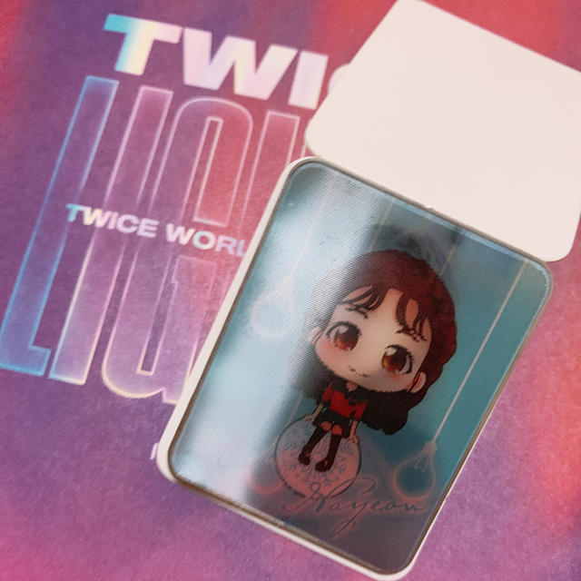 twice twicelights ピンバッチ ナヨン FCくじ ピンバッジ