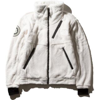 ザノースフェイス(THE NORTH FACE)のTHE NORTH FACE アンタークティカバーサロフトホワイト Lサイズ(マウンテンパーカー)