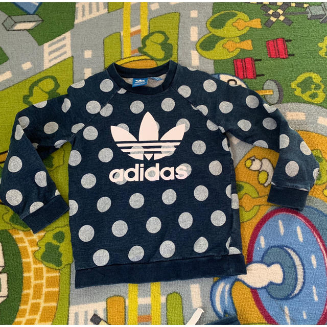 adidas(アディダス)のadidas originals デニムストレッチ上下セット 110センチ キッズ/ベビー/マタニティのキッズ服男の子用(90cm~)(その他)の商品写真