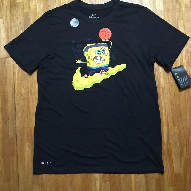 Nike Kyrie Irving Sponge Bob コラボ　TシャツL