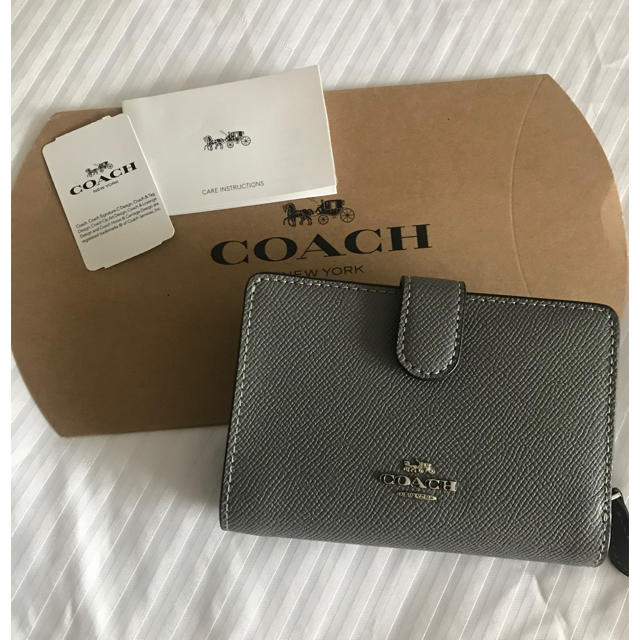 COACH 二つ折り財布 カードケースとセットでお値引きあり！