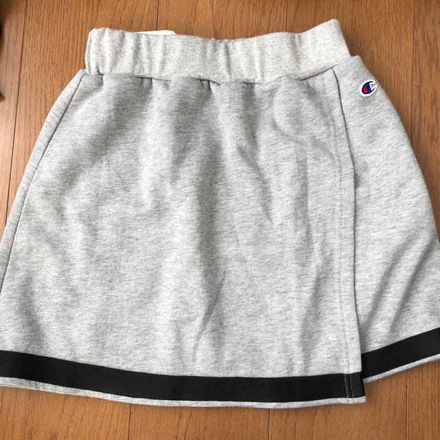 Champion(チャンピオン)のchampion スエットスカート キッズ/ベビー/マタニティのキッズ服女の子用(90cm~)(スカート)の商品写真