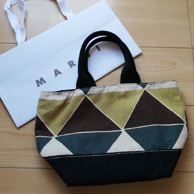 Marni(マルニ)のMARNI×ISETANコラボ☆トートバッグ レディースのバッグ(トートバッグ)の商品写真