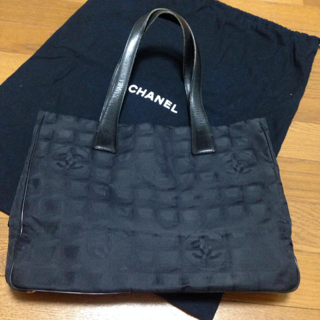 CHANEL(シャネル)のりんこ様専用ページ レディースのバッグ(トートバッグ)の商品写真