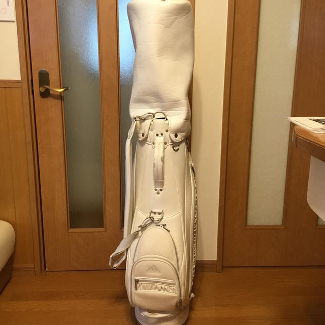 adidas(アディダス)のプー様専用 スポーツ/アウトドアのゴルフ(バッグ)の商品写真
