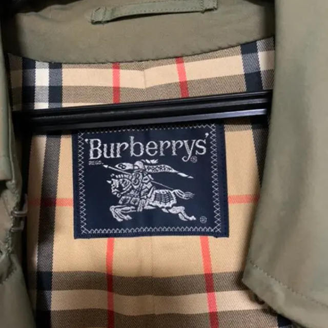 BURBERRY(バーバリー)のBurberry トレンチコート  玉虫色　カーキ色 レディースのジャケット/アウター(トレンチコート)の商品写真