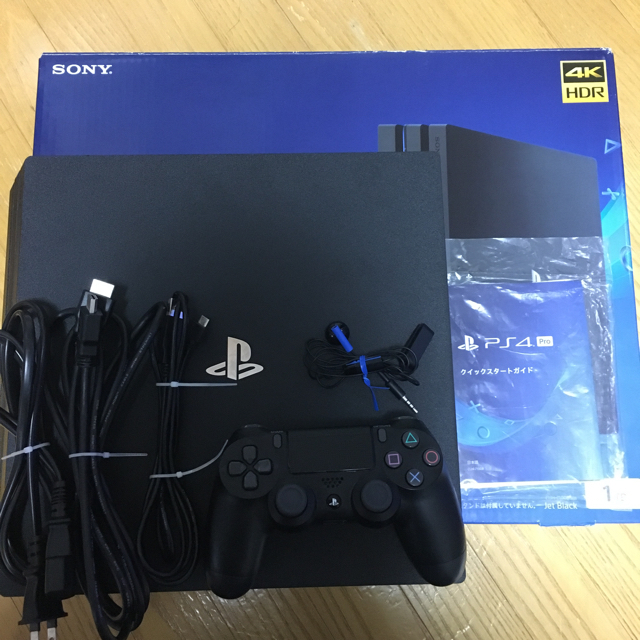 PS4   PRO  本体  プレイステーション4