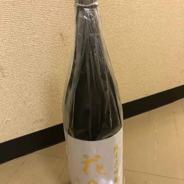 花邑　愛山　純米大吟醸　1800 食品/飲料/酒の酒(日本酒)の商品写真
