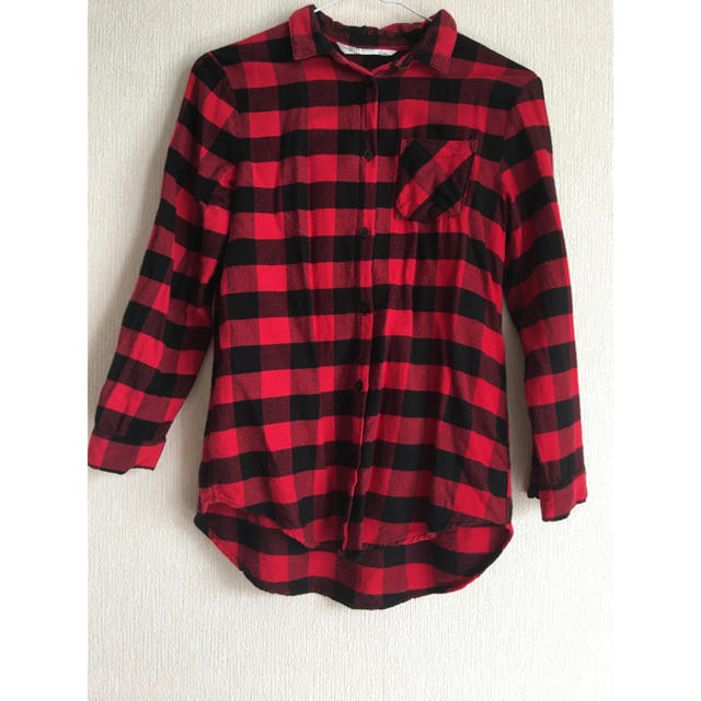 H&M(エイチアンドエム)のh&M 140センチ　ネルシャツ　 キッズ/ベビー/マタニティのキッズ服男の子用(90cm~)(Tシャツ/カットソー)の商品写真