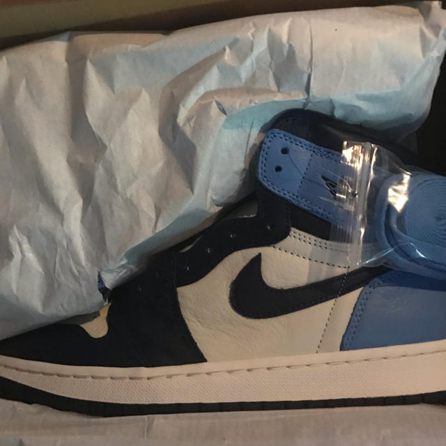 NIKE Air Jordan 1 Retro High OG Obsidian