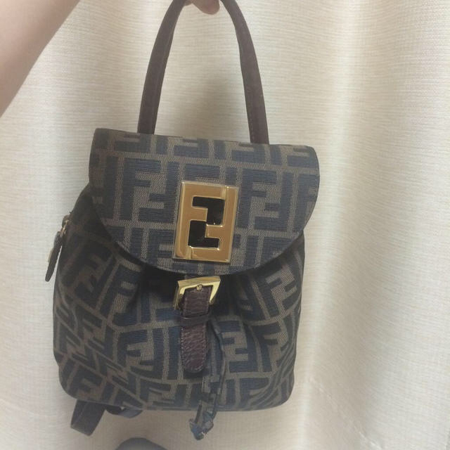 FENDI(フェンディ)の【みい様専用】レア♡フェンディ レディースのバッグ(リュック/バックパック)の商品写真