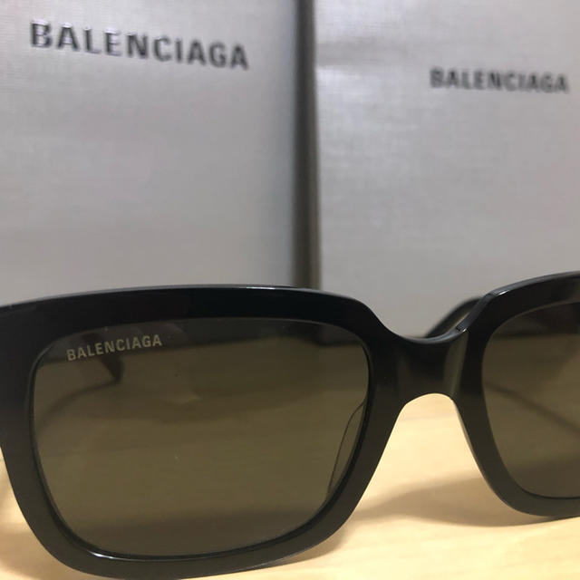 Balenciaga(バレンシアガ)のバレンシアガ サングラス レディースのファッション小物(サングラス/メガネ)の商品写真