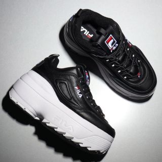 フィラ(FILA)のFIRA 厚底スニーカー(スニーカー)