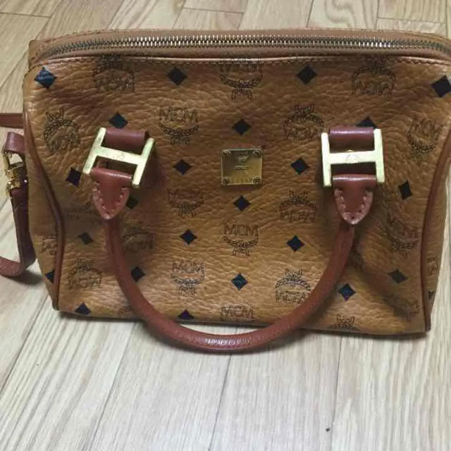 MCM(エムシーエム)のMCM レディースのバッグ(ショルダーバッグ)の商品写真