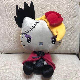 ハローキティ(ハローキティ)のＹOSHIKITTY  ハローウインコスチューム　BIG ぬいぐるみ(キャラクターグッズ)