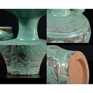 中国　緑釉陽刻牡丹文　浄瓶　執壷　水注瓶　C　R2027美術品/アンティーク