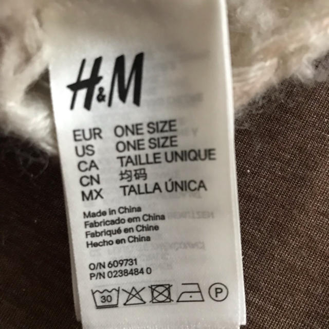 H&M(エイチアンドエム)のマフラー レディースのファッション小物(マフラー/ショール)の商品写真