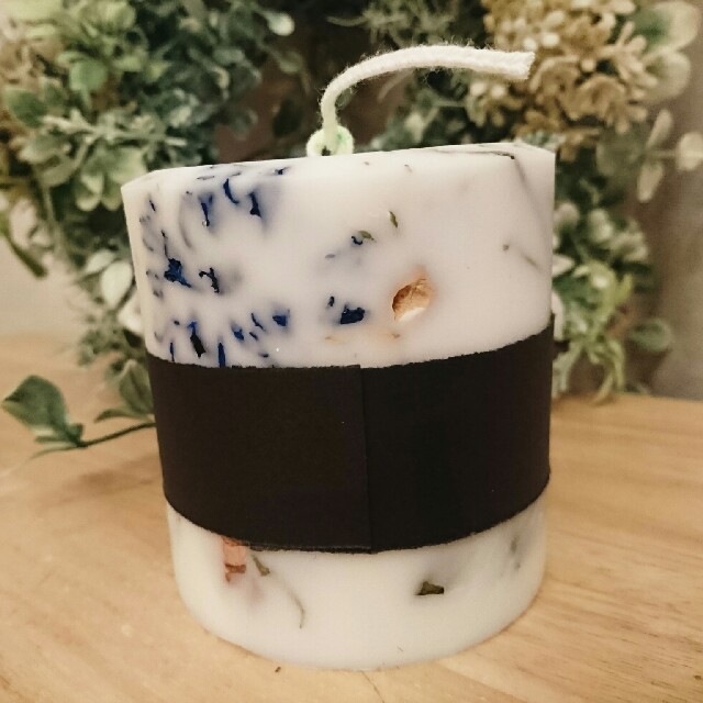 ハンドメイド????ボタニカルキャンドル/ソイキャンドル/ローズゼラニウム