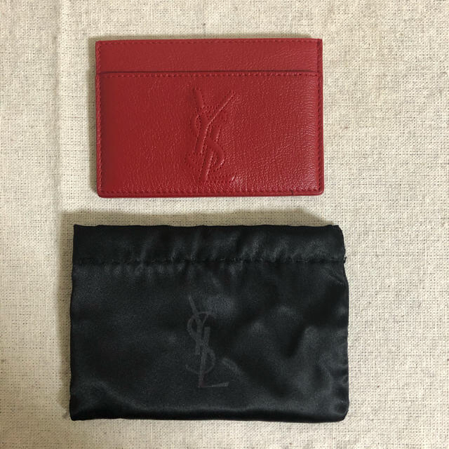 Yves Saint Laurent Beaute(イヴサンローランボーテ)のサンローラン　カードケース レディースのファッション小物(名刺入れ/定期入れ)の商品写真