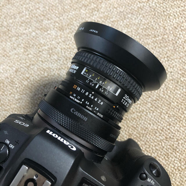 Nikon 広角単焦点レンズ  AF  NIKKOR 20mm f１:2.8D