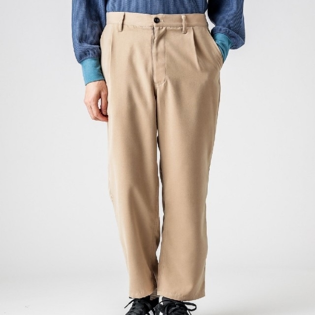 Discoat(ディスコート)のスラックス ワイドパンツ ズボン ベージュ クリーム色 メンズのパンツ(スラックス)の商品写真