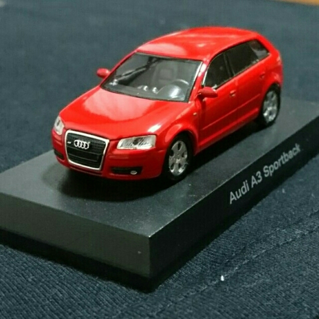 Audi 京商 1 64 アウディa3 スポーツバック 赤 の通販 By F31i S Shop アウディならラクマ