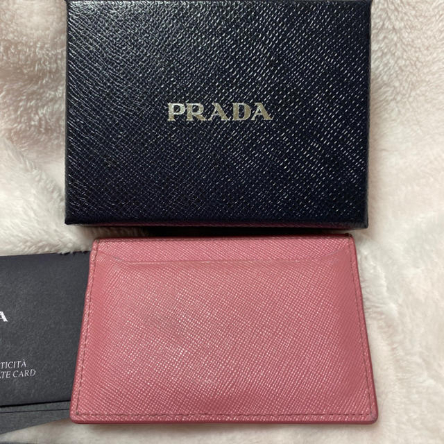 PRADA - PRADA♡カードケース定期入れの通販 by C's shop｜プラダならラクマ