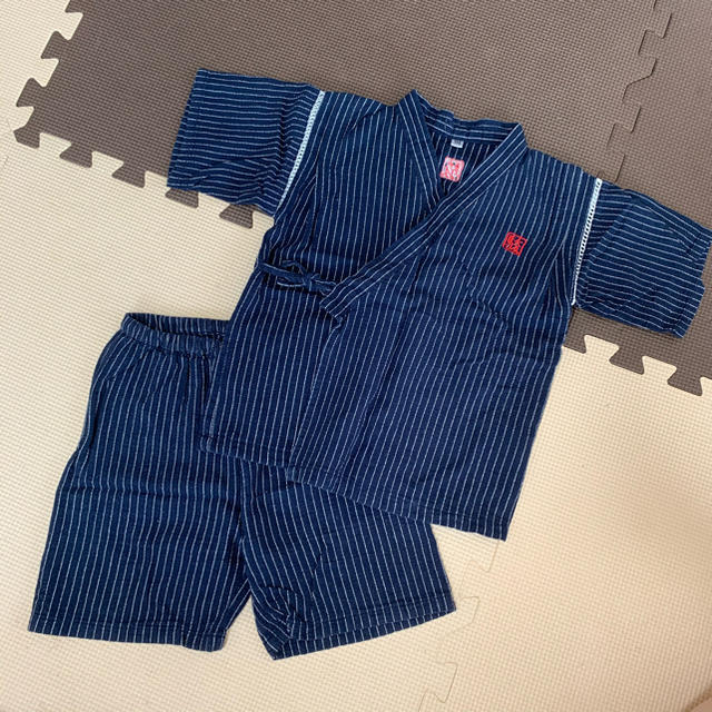 西松屋(ニシマツヤ)の甚平　110 キッズ/ベビー/マタニティのキッズ服男の子用(90cm~)(甚平/浴衣)の商品写真