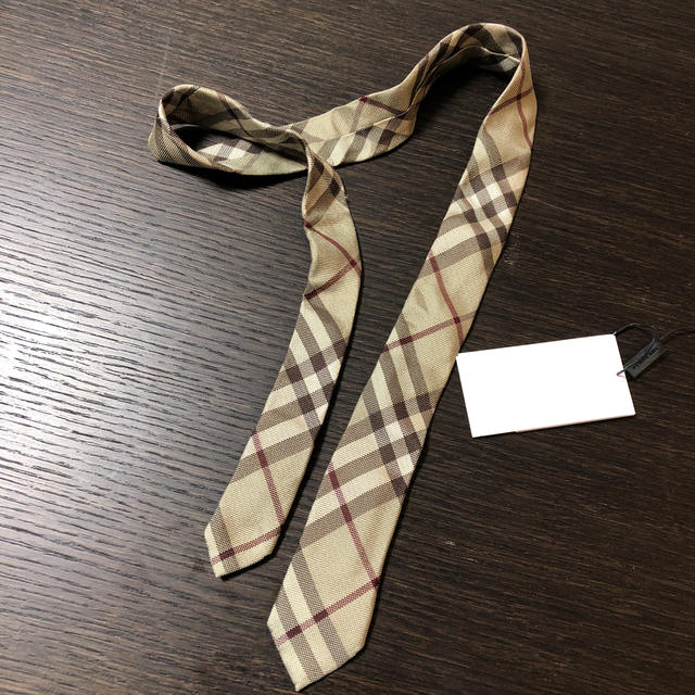 BURBERRY(バーバリー)のバーバリーチルドレン BURBERRY キッズ ネクタイ スーツ キッズ/ベビー/マタニティのこども用ファッション小物(その他)の商品写真