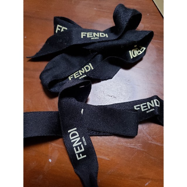 FENDI(フェンディ)のフェンディ　リボン レディースのバッグ(ショップ袋)の商品写真