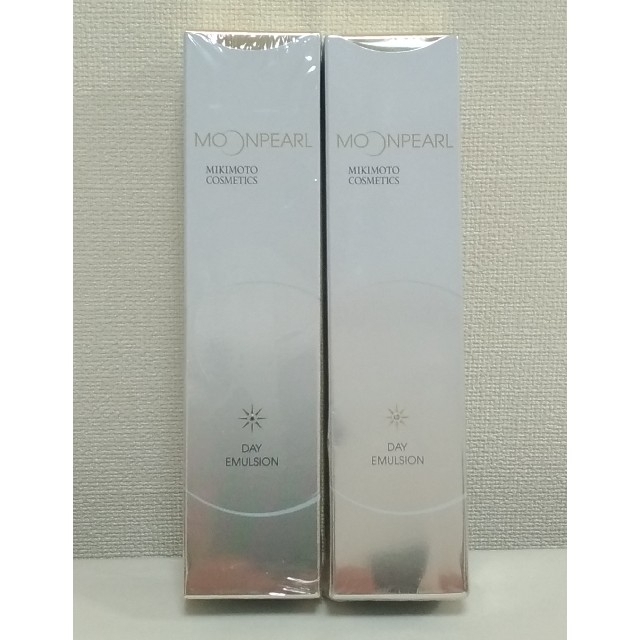 未開封品◇MIKIMOTO　ムーンパール　UV　デイエマルション 30g 2本セ