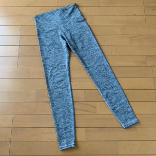 オールドネイビー(Old Navy)のOLD NAVY ACTIVE  GO-DRY レギンス　グレー(ヨガ)