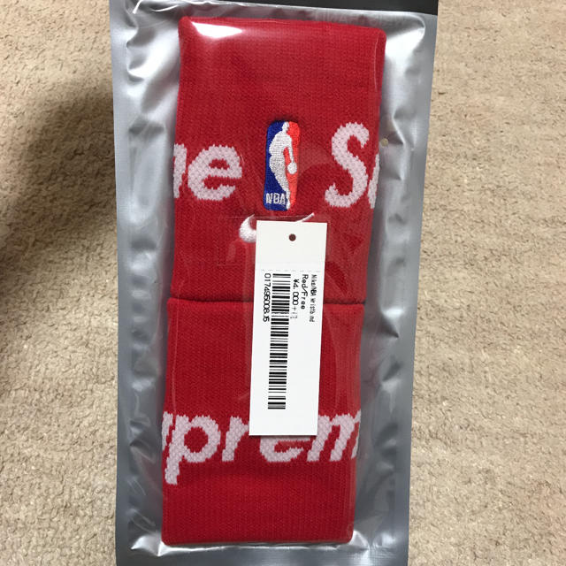 supreme リストバンド NBA