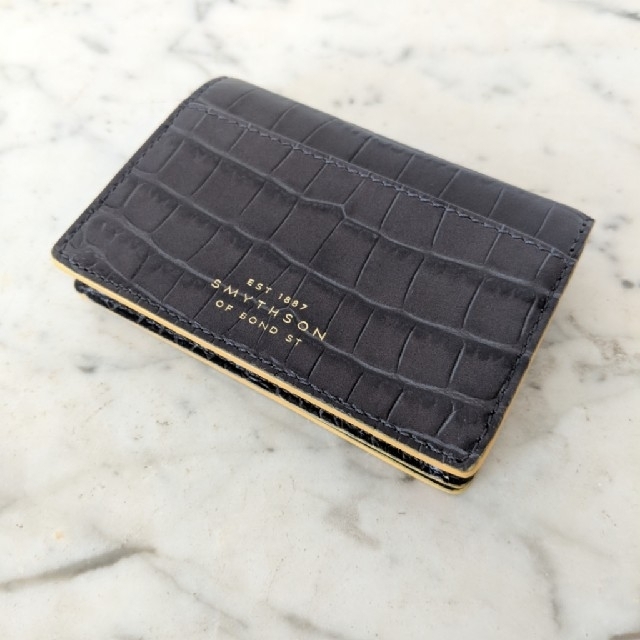 Smythson(スマイソン)の専用ページ【新品】Smythson マラ 名刺入れ カードケース ユニセックス メンズのファッション小物(名刺入れ/定期入れ)の商品写真