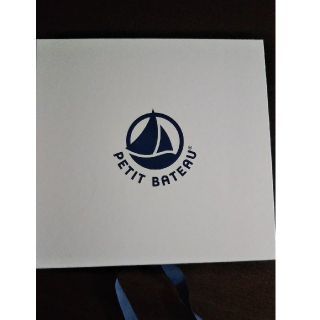 プチバトー(PETIT BATEAU)のPETIT BATEAU ギフトボックス(ラッピング/包装)