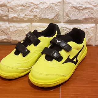 ミズノ(MIZUNO)のみかんさん専用　Mizuno サッカーシューズ(スニーカー)