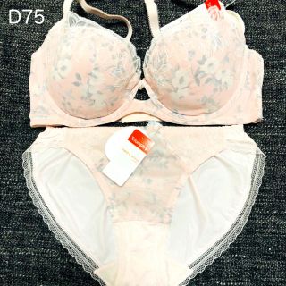 トリンプ(Triumph)の[トリンプ] D75 ドレス036 ブラ＆ショーツセット(ブラ&ショーツセット)