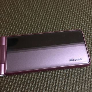 パナソニック(Panasonic)のP-01F FOMA ピンク 中古美品です^_^(携帯電話本体)