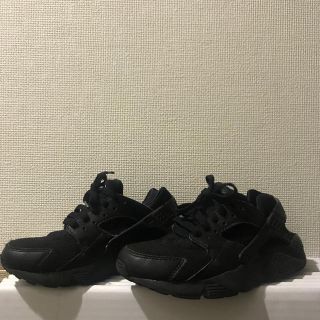 ナイキ(NIKE)のnike ハラチ スニーカー 23㎝(スニーカー)