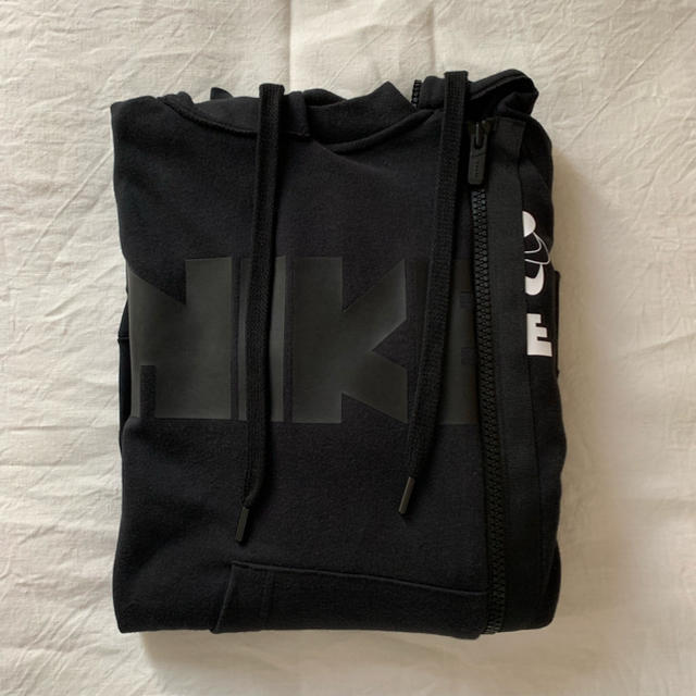 sacai(サカイ)のSacai x Nike Hoodie Black レディースのトップス(パーカー)の商品写真