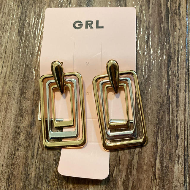 GRL(グレイル)のGRL ピアス レディースのアクセサリー(ピアス)の商品写真