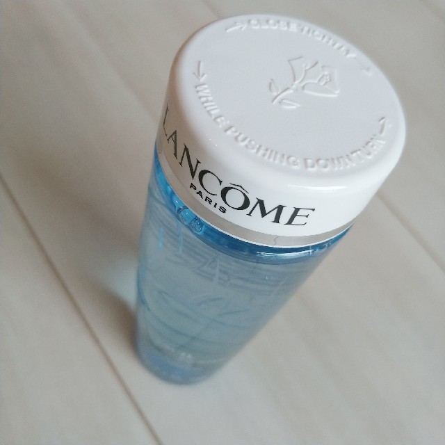 LANCOME(ランコム)のランコム ビファシル ポイントメイクアップリムーバー 125 ml 現品 コスメ/美容のスキンケア/基礎化粧品(クレンジング/メイク落とし)の商品写真