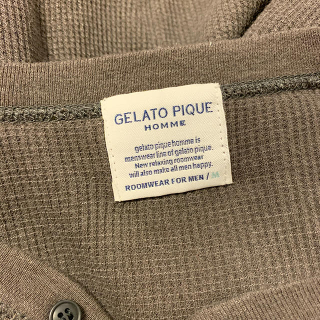 gelato pique(ジェラートピケ)のGELATO PIQUE HOMMEヘンリーネックトップス　ヒート素材 メンズのトップス(Tシャツ/カットソー(七分/長袖))の商品写真